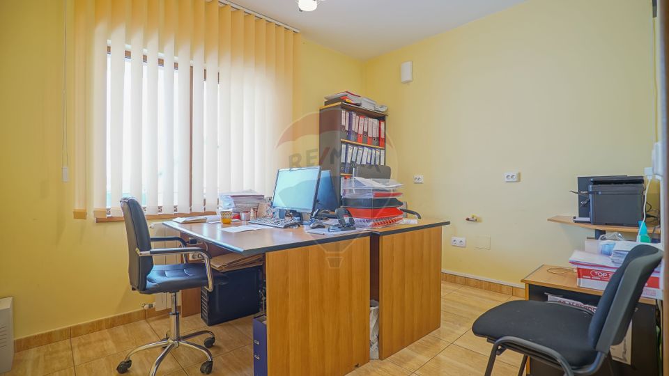 4 room House / Villa for sale