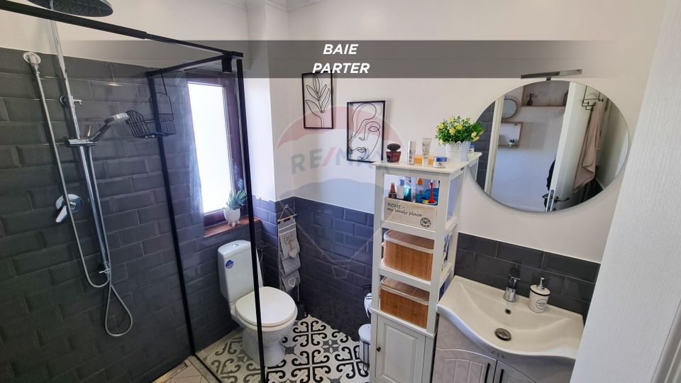 5 room House / Villa for sale