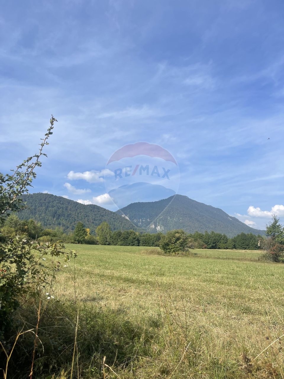 Land 850sqm Zarnesti / Tohanita