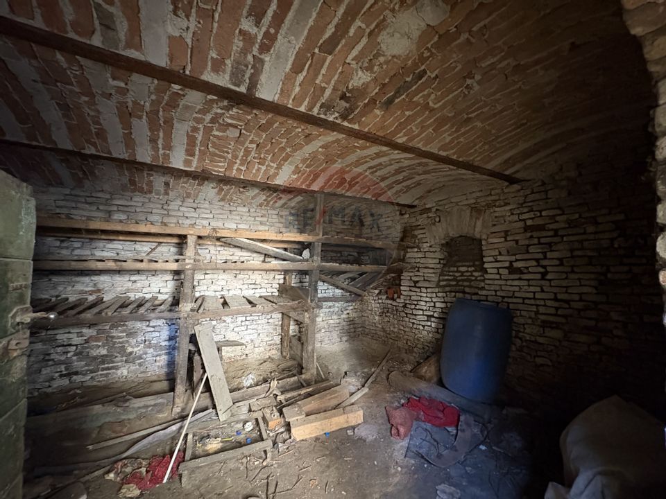 Casă cu teren 350mp, zona Mosnei, str. Anton Pann