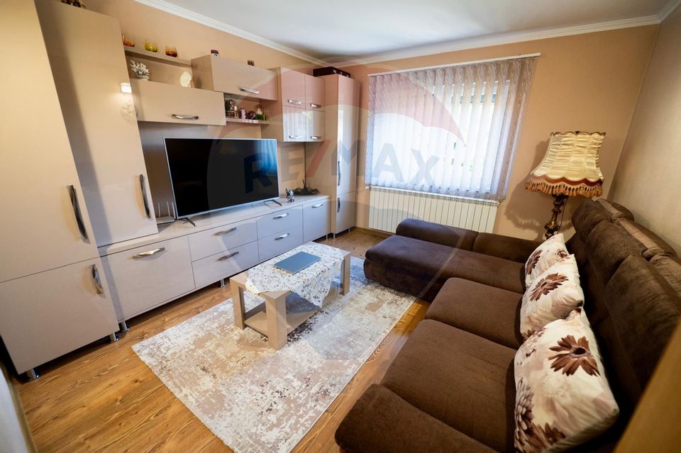 5 room House / Villa for sale