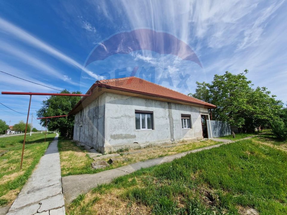 4 room House / Villa for sale