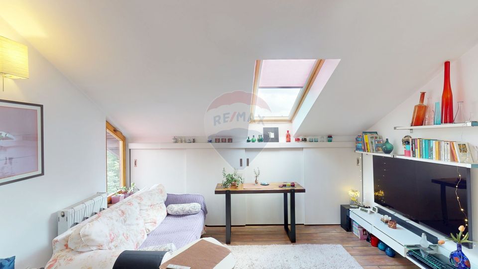 Pensiune de Vânzare Sinaia | Lângă Telecabină | Business activ 20 ani