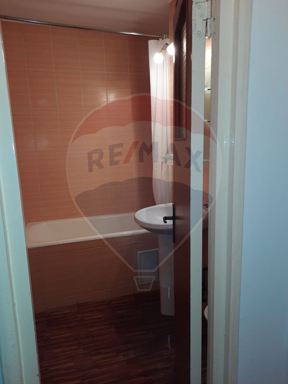 Inchiriere Apartament 2 camere Obor, cu terasa si boiler