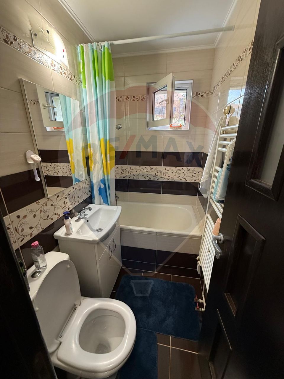 Apartament 3 camere de vânzare – Săcele, zona Electroprecizia