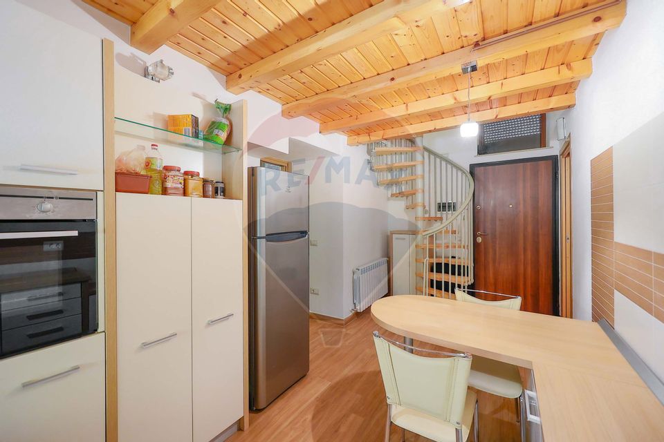 Apartament de vânzare în Piața Unirii, Oradea