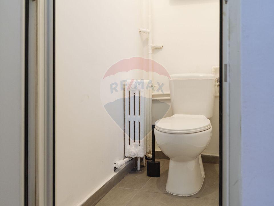 45sq.m Special Property for sale, Sala Palatului area