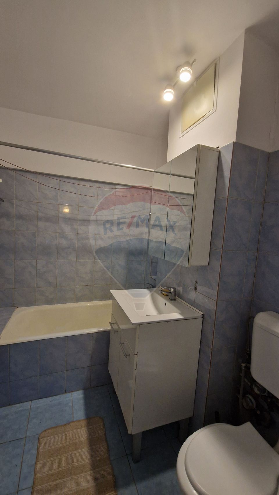 Apartament 2 camere decomandat, Ștefan cel Mare, la 1 minut de metrou