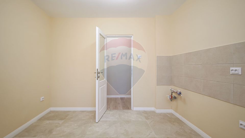 Comision 0% | Ap. 3 camere, etaj 1, complet renovat – Bd. Victoriei