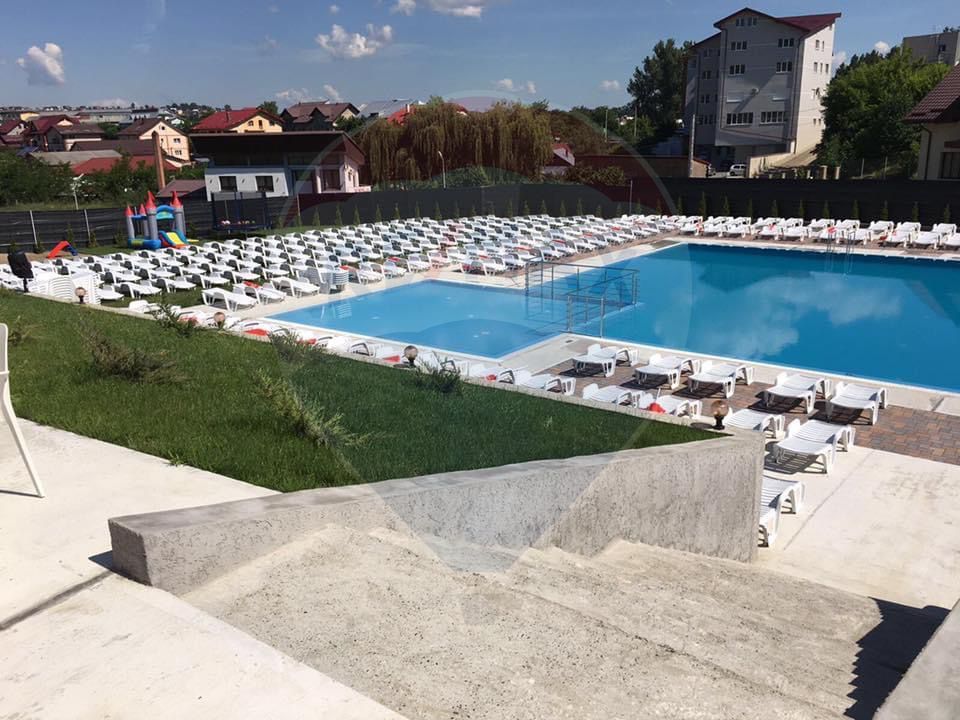 Piscina TITANIC Suceava 3428 MP