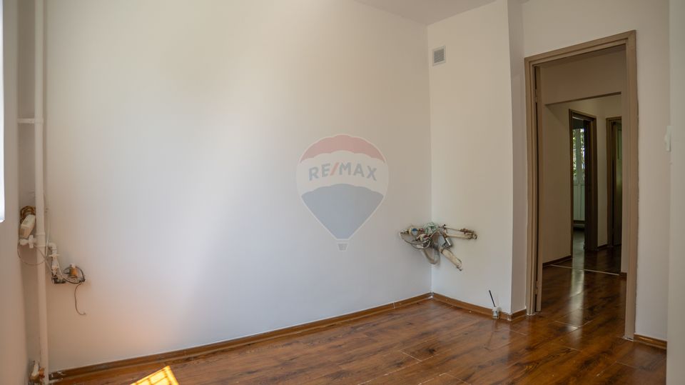 Vanzare apartament 3 camere, zona Brancoveanu, sectorul 4