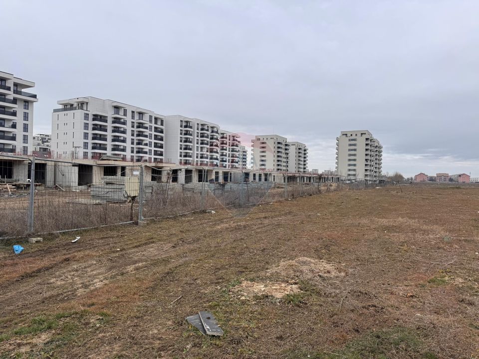 Land for sale 9000 sqm within the built-up area Scoala Americana