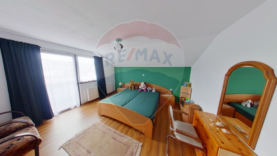 5 room House / Villa for sale, Central area