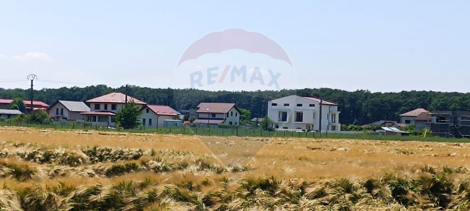 Teren 2,000mp Snagov / Strada Milcov