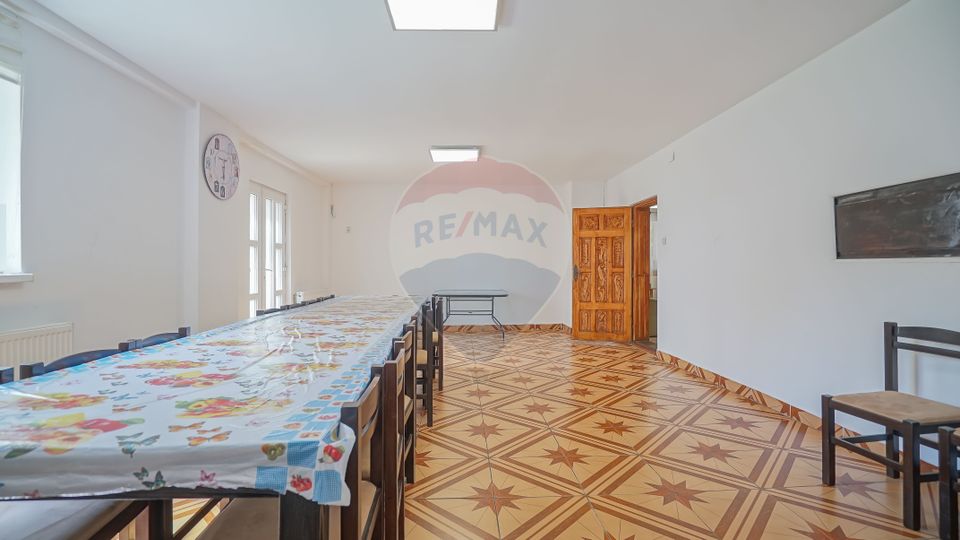 21 room House / Villa for sale