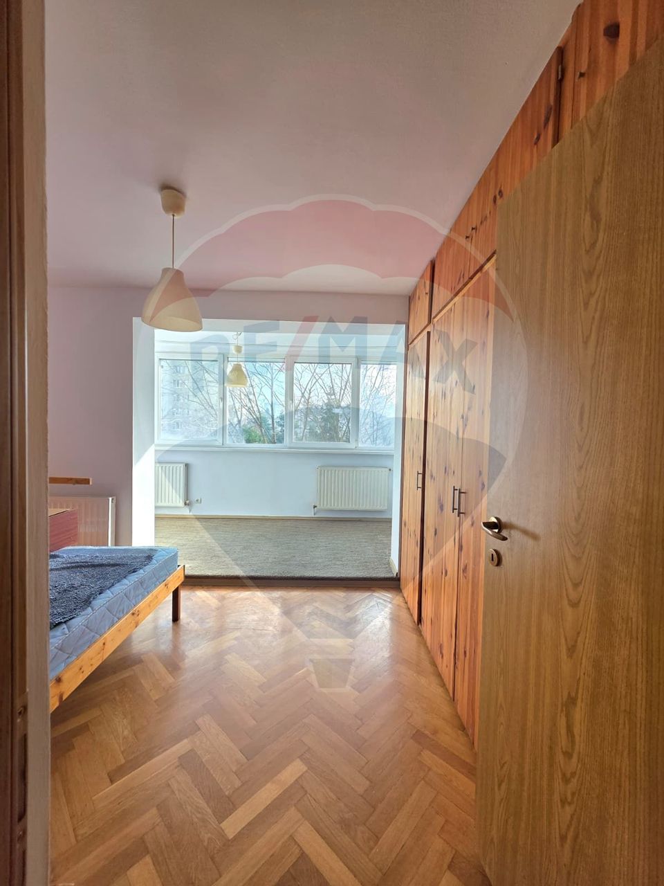 4 room Apartment for sale, Dambu Pietros area