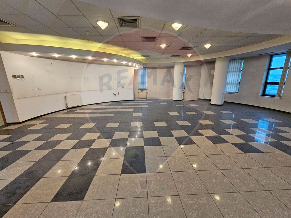 Spațiu de 134 mp la etajul 6, zonă ultracentrală