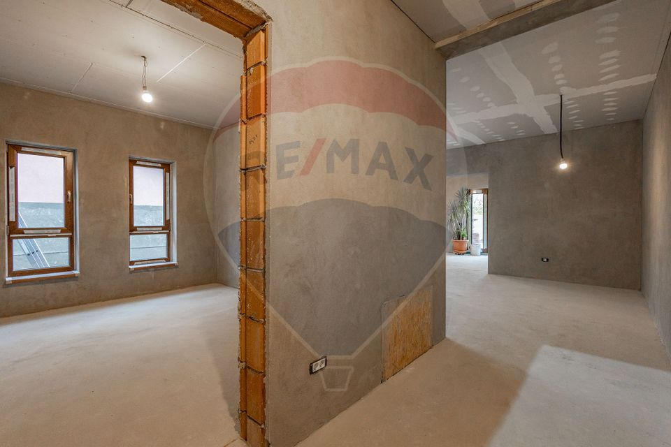 Casă / Vilă cu 3 camere de vânzare