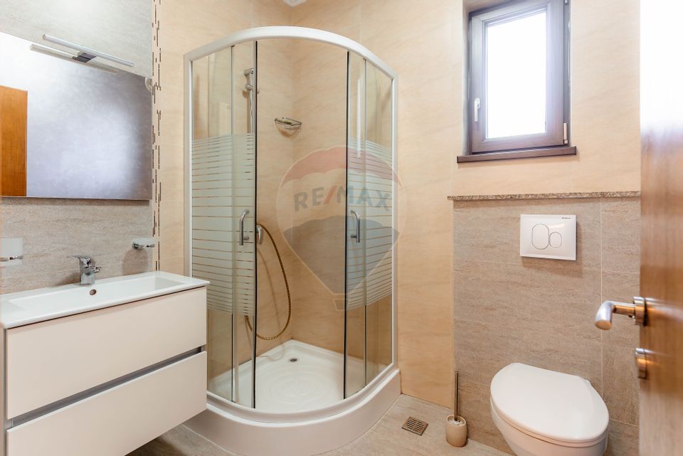 Închiriere casă/ vilă - 120 mp utili+ teren 249 mp– Pitești