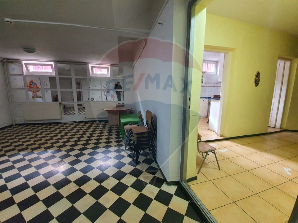 15 room House / Villa for rent, Central area