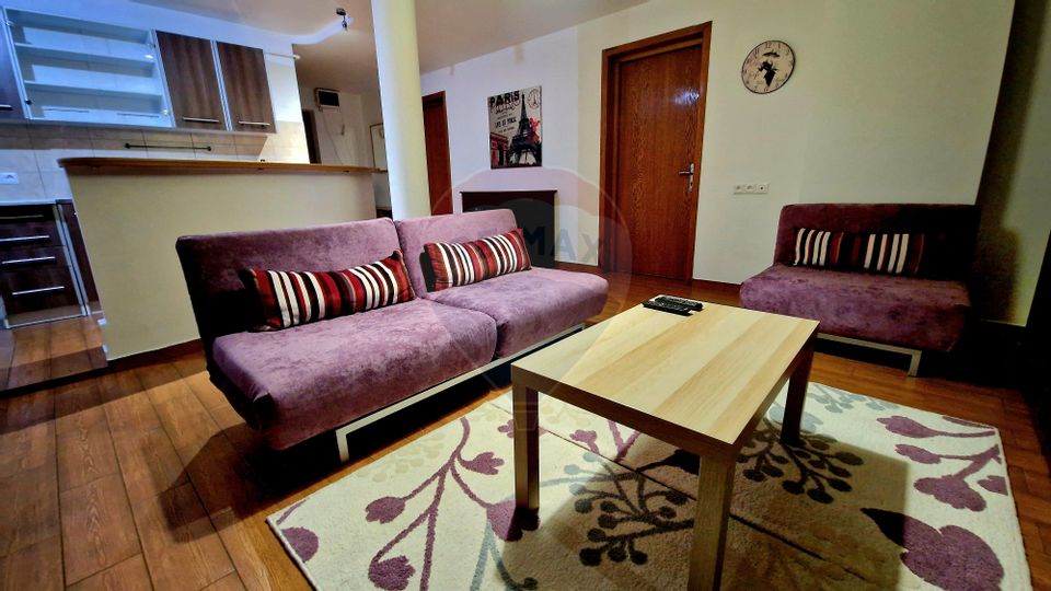 Apartament cu 3 camere de închiriat pe Calea Calarasilor