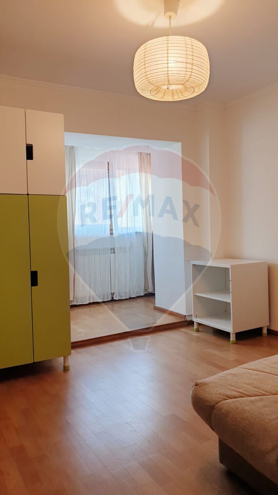 3 room Apartment for rent, Calea Calarasilor area