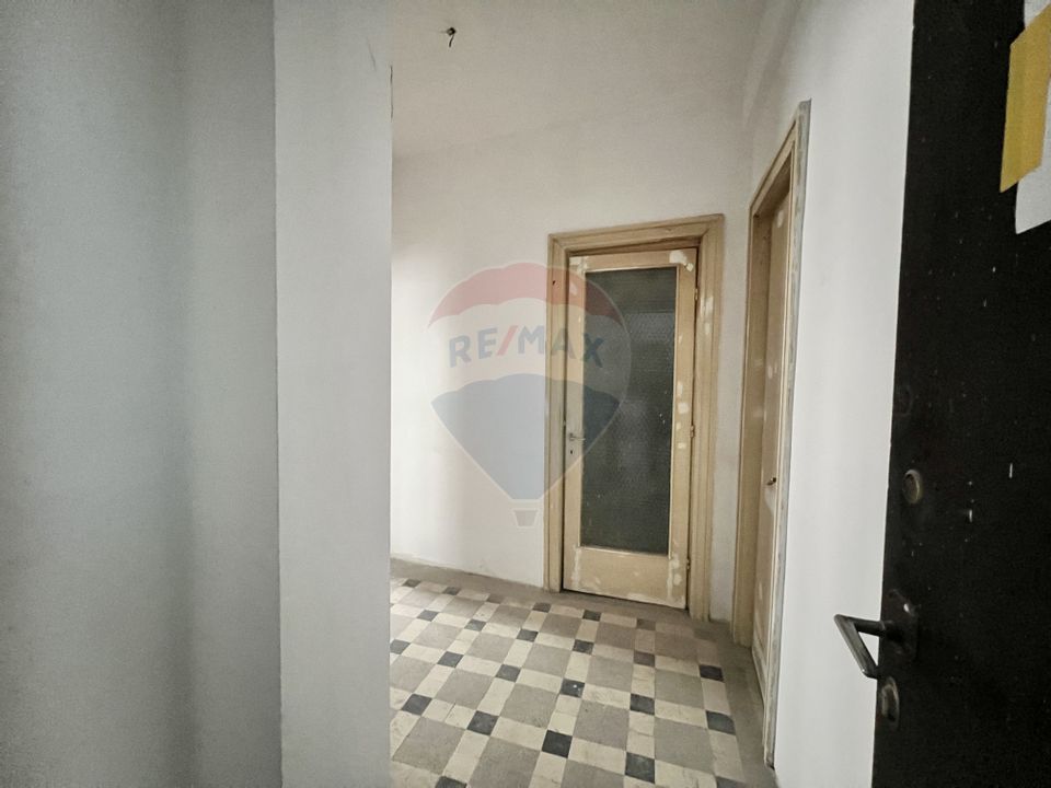 Garsonieră de vanzare – ultracentral, langă Parcul Cismigiu