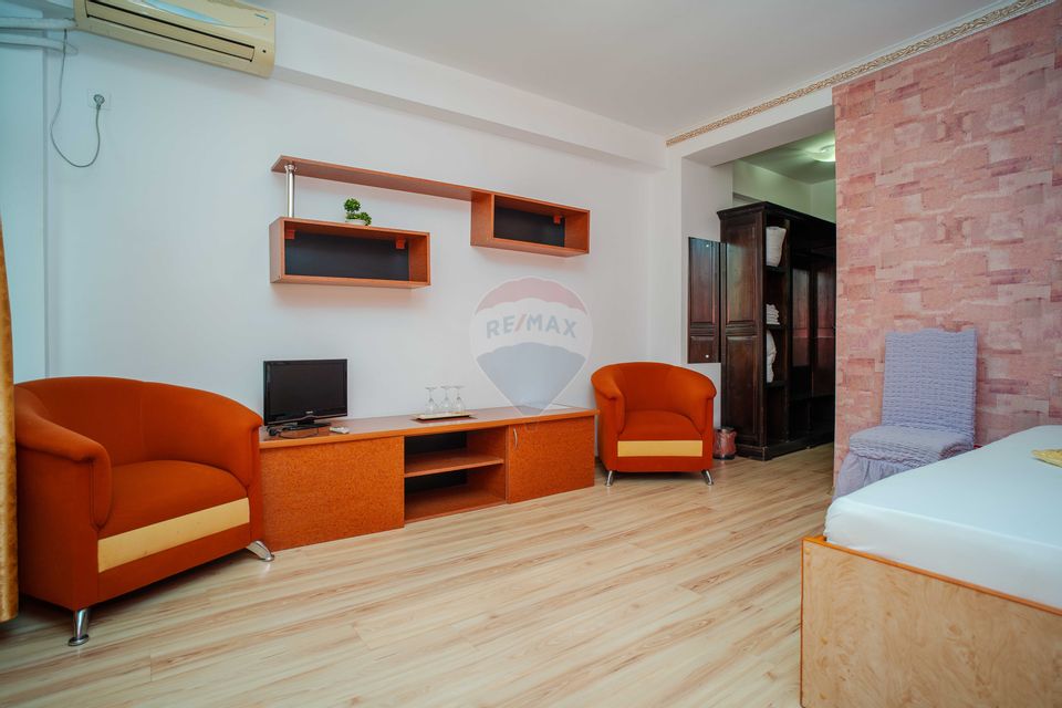 24 room Hotel / Pension for sale, Central area
