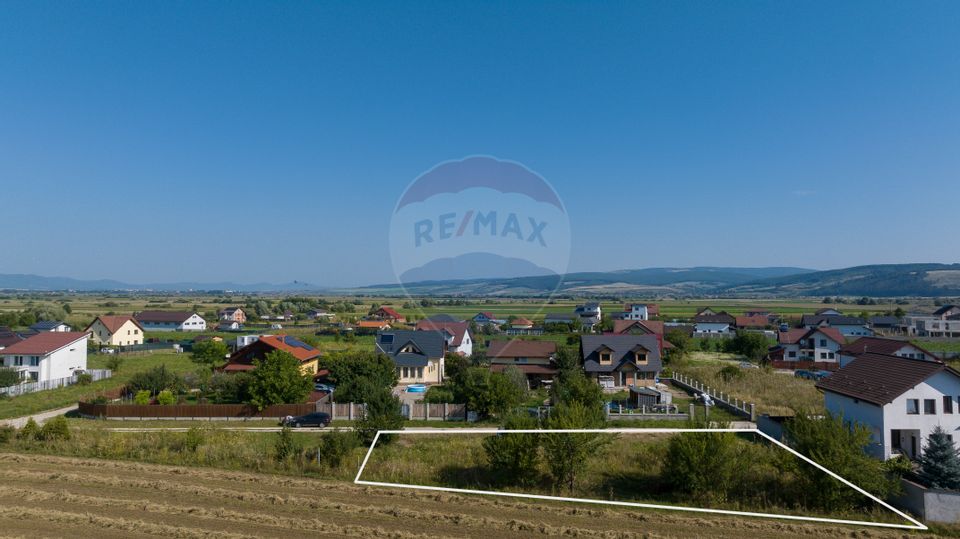 De vânzare teren intravilan Bod 828 mp cu autorizație de construcție