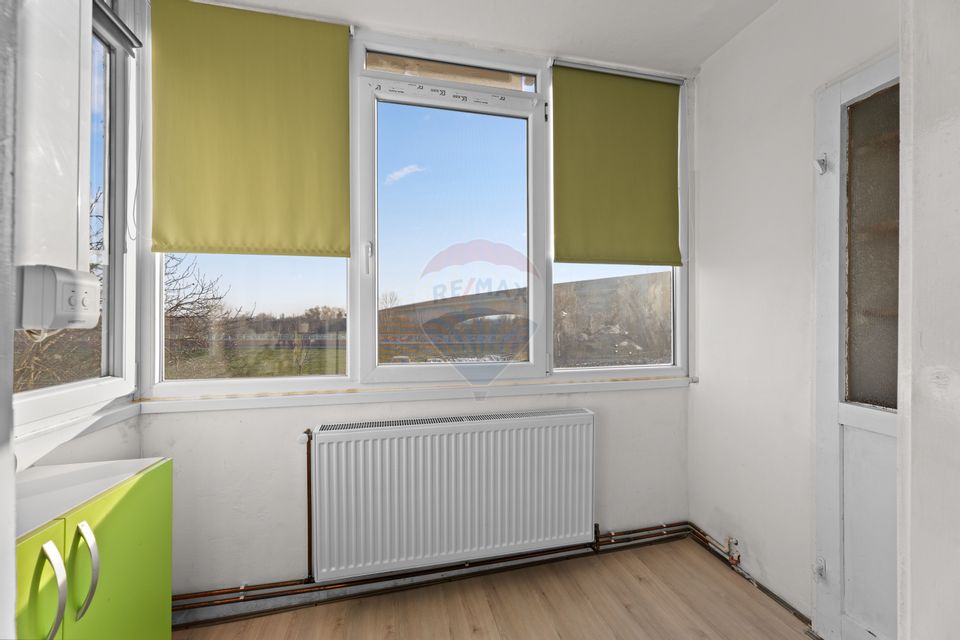 Apartament 3 camere  zona Alfa – etaj 1, două băi și două balcoane