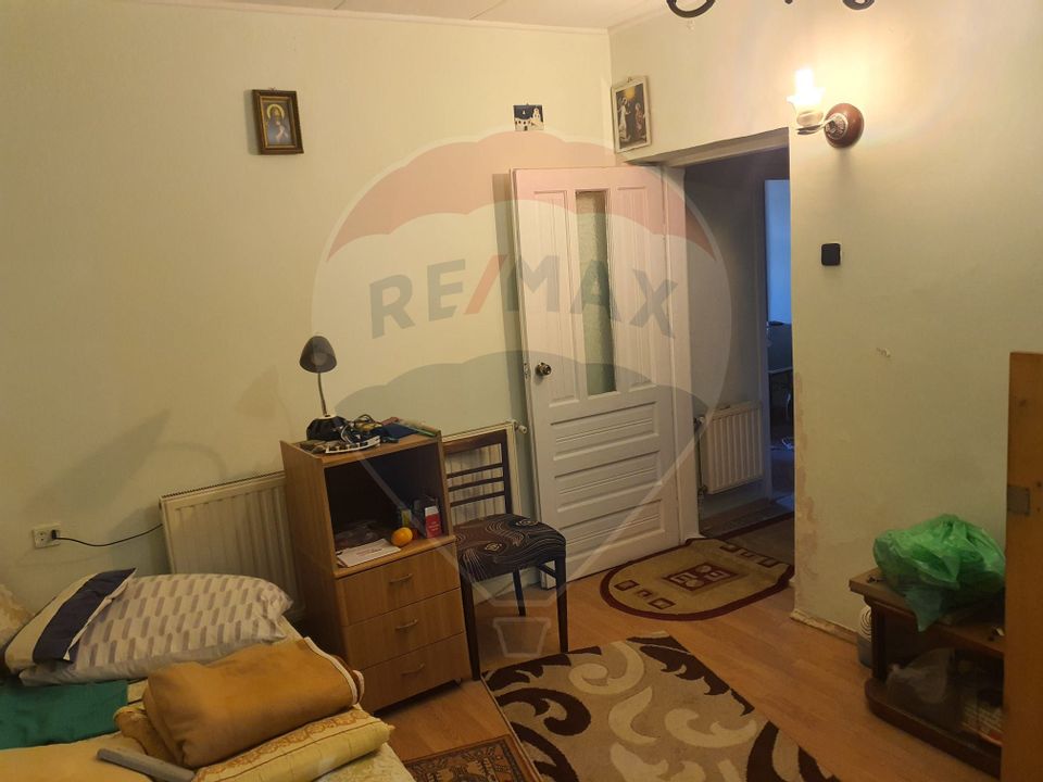 Vanzare Apartament 4 camere UNIRII