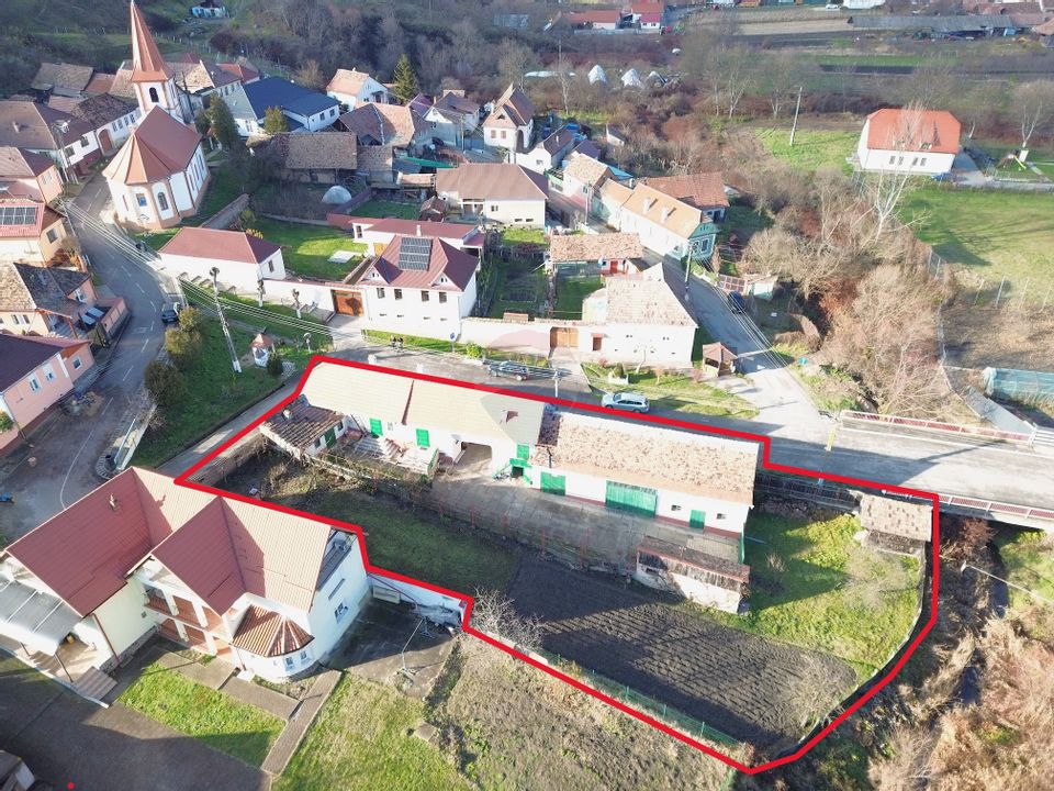 Casă / Vilă cu 4 camere de vânzare