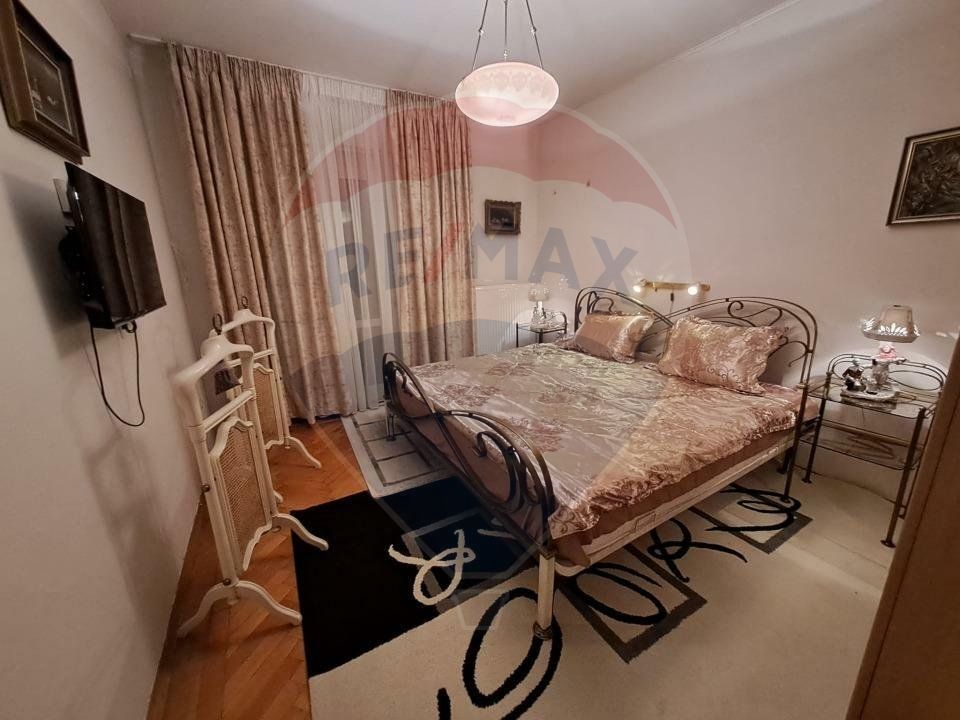 2 room Apartment for rent, P-ta Amzei area