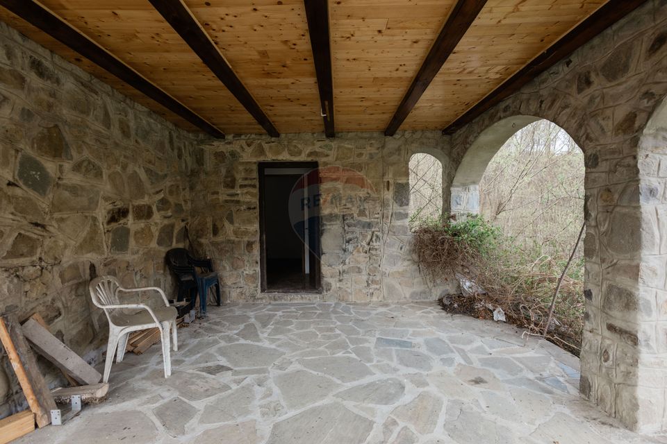 Land 30,283sqm Cazaci / Strada Principala DC 135