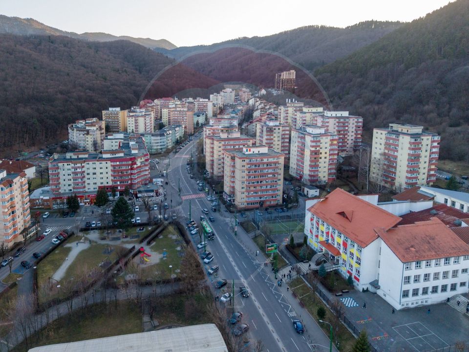 Garsonieră de vânzare mobilată și utilată Răcădău - Brașov