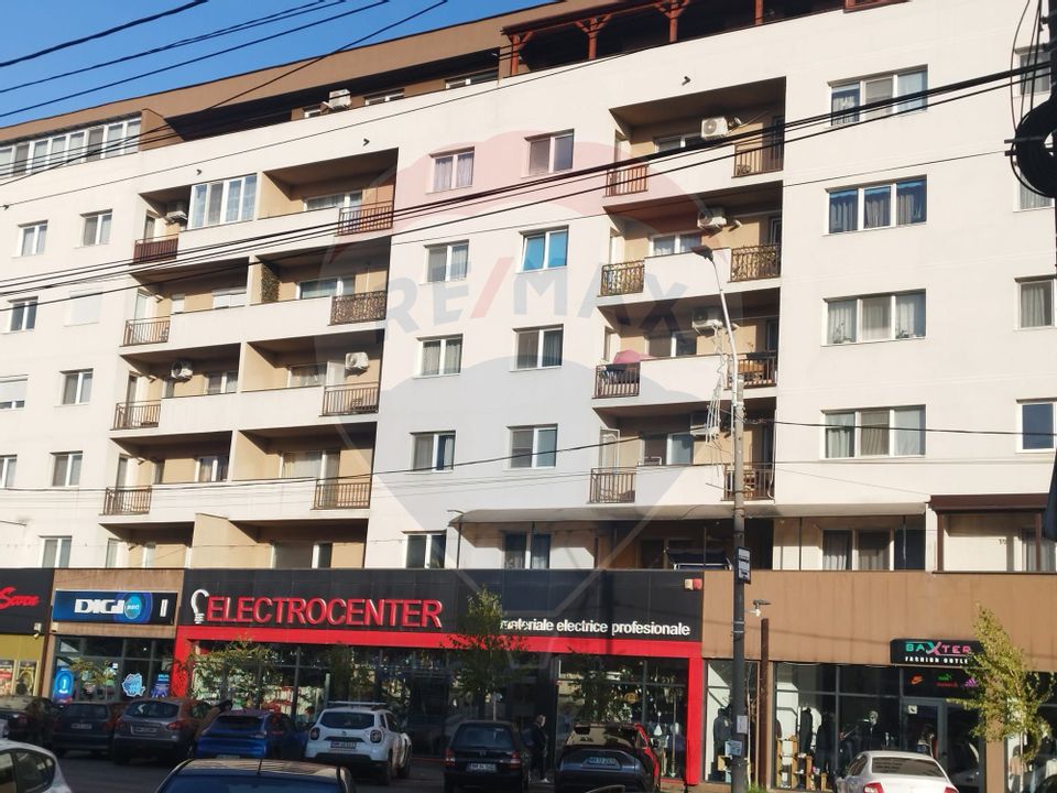 Apartament cu două camere, de închiriat