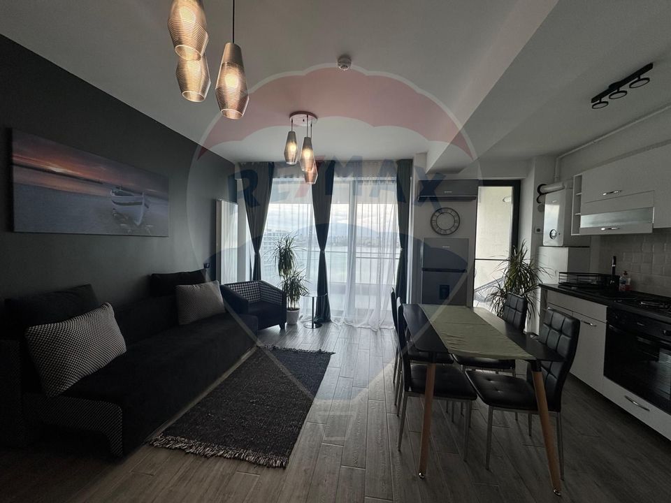 Apartament cu 2 camere de închiriat în zona Mamaia central