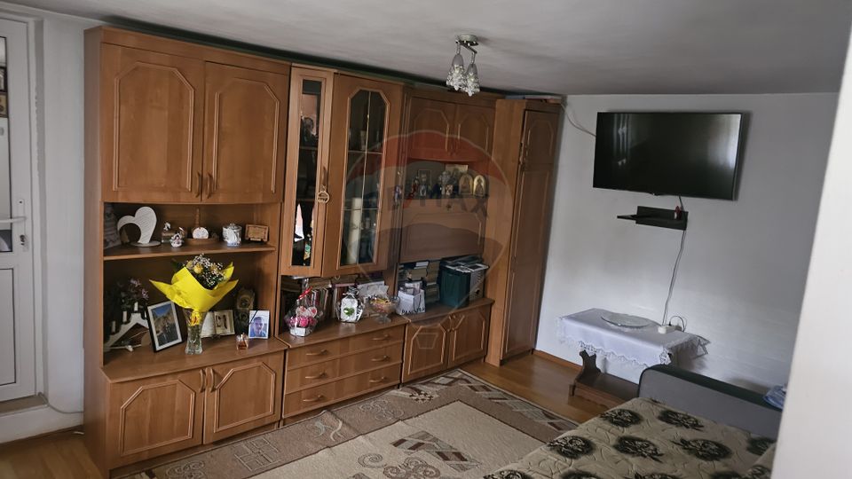 4 room House / Villa for sale