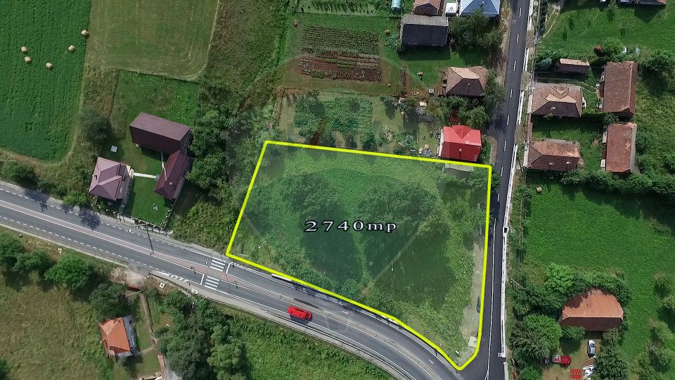 Land 2,740sqm Paniceni / Strada Principala