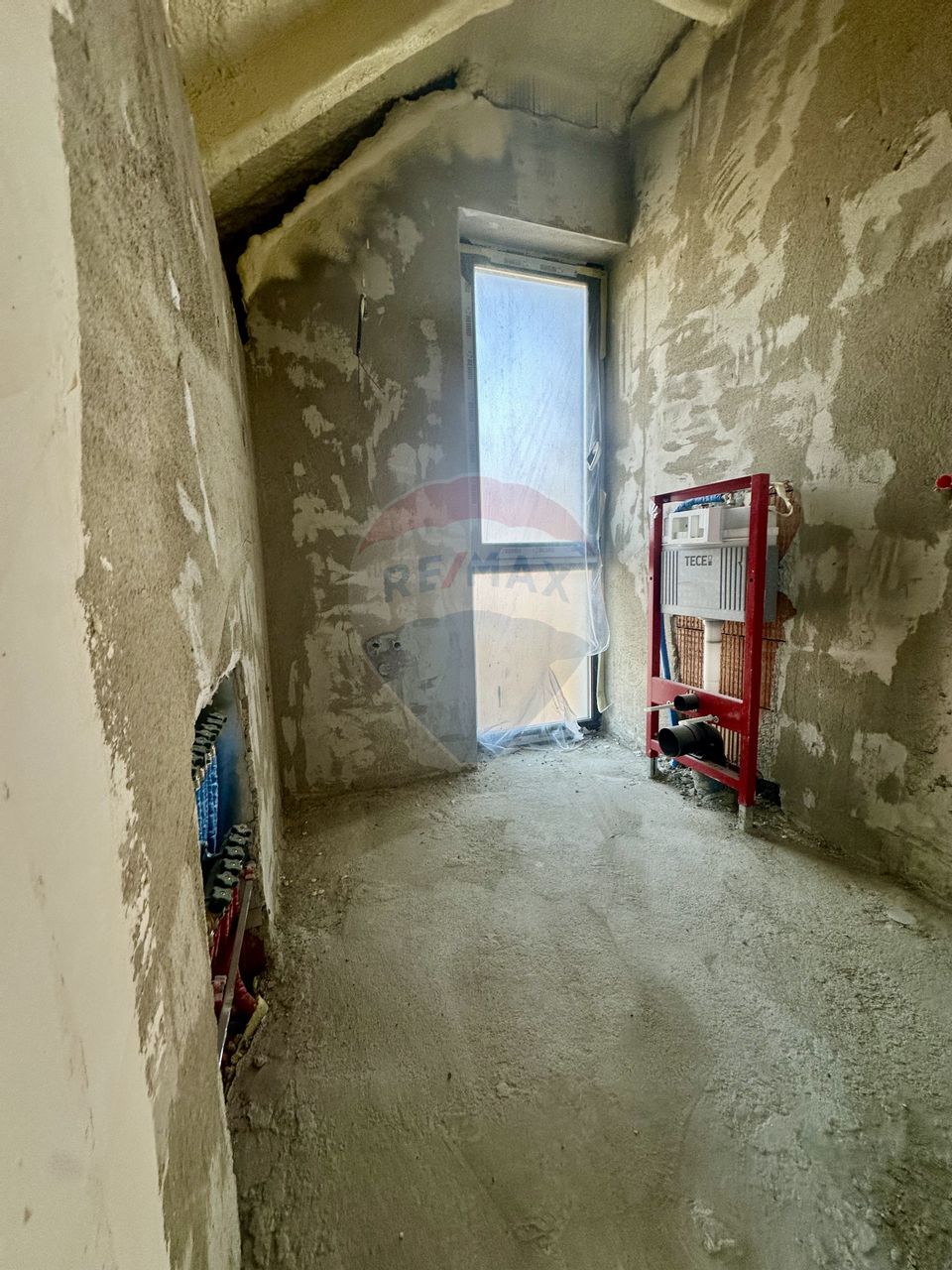 Casa individuala de vanzare in Salicea! 166 MP