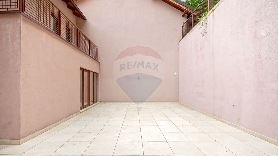 PENTHOUSE UNIC CU 168 MP UTILI SI 189 MP DE TERASE |SCHEII BRASOVULUI