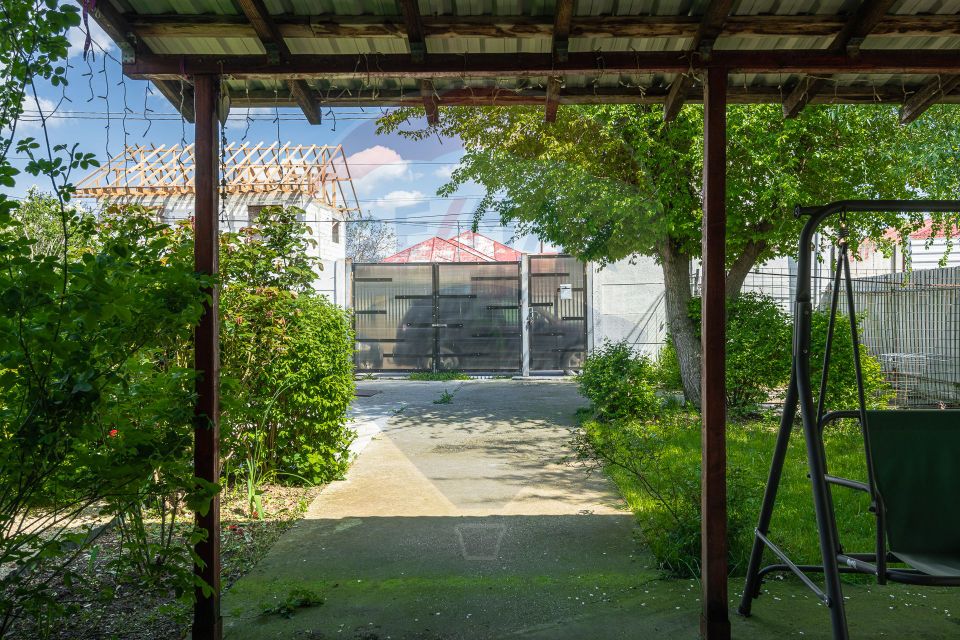 Casă  |  3 camere  |  Glina