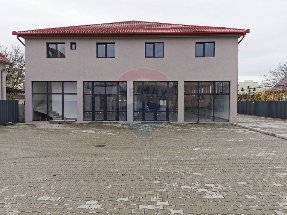 500sq.m Commercial Space for rent, Sud area