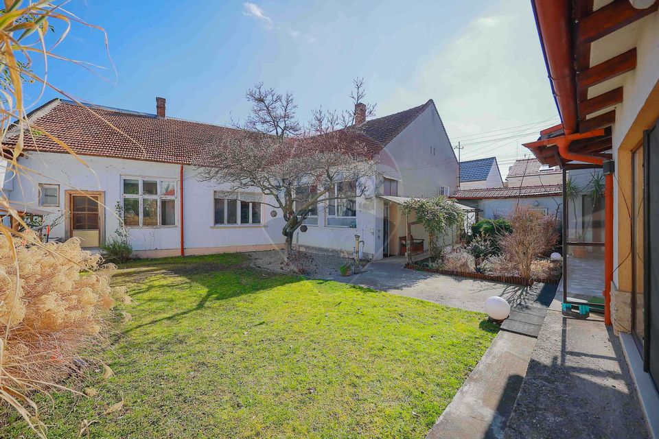 Casă Individuală,Teren 561 mp, Ultracentral, Parc Brătianu, Vânzare