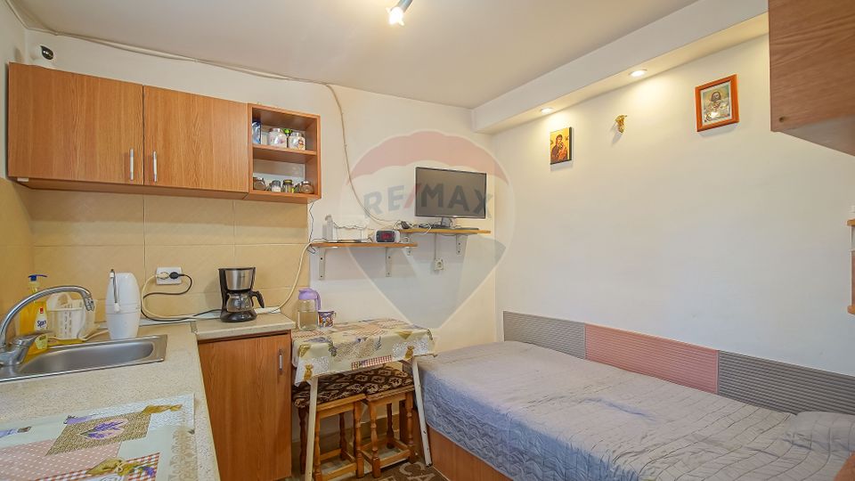 3 room House / Villa for sale, Brasovul Vechi area