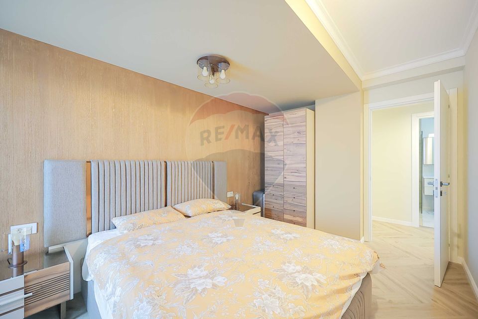 Apartament/Penthouse de Închiriat cu 3 Dormitoare și Terasă, Decebal