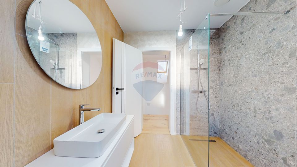 Eficiență Energetică A+ | Cristian | Finisaje Premium | Curte Modernă