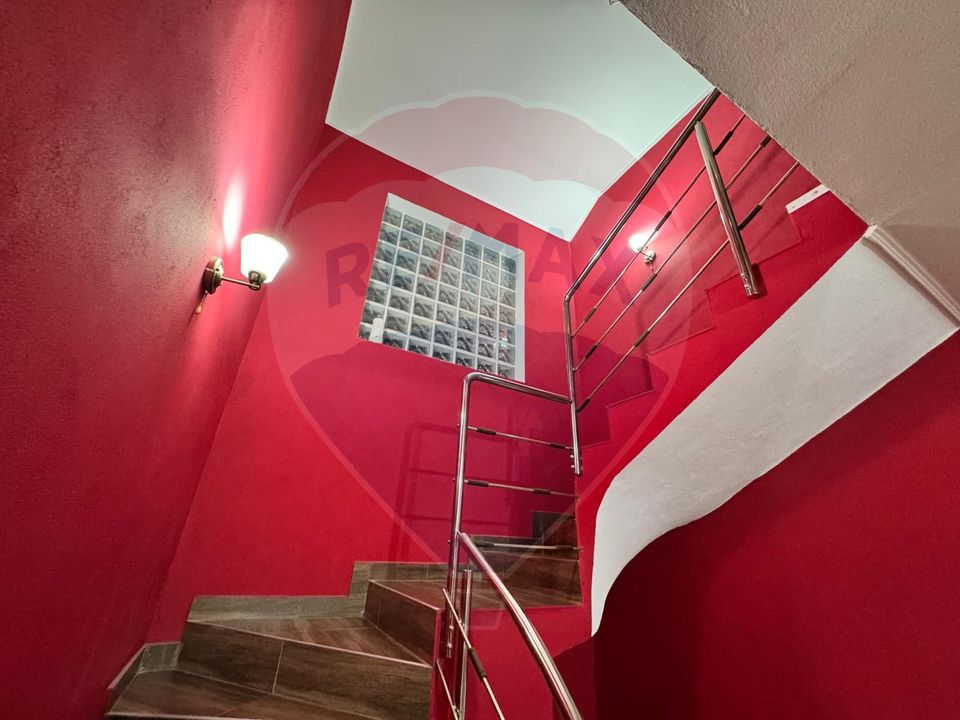 10 room House / Villa for sale