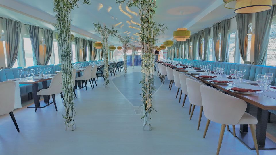 De vanzare Restaurant exclusivist pe apa - afacere la cheie