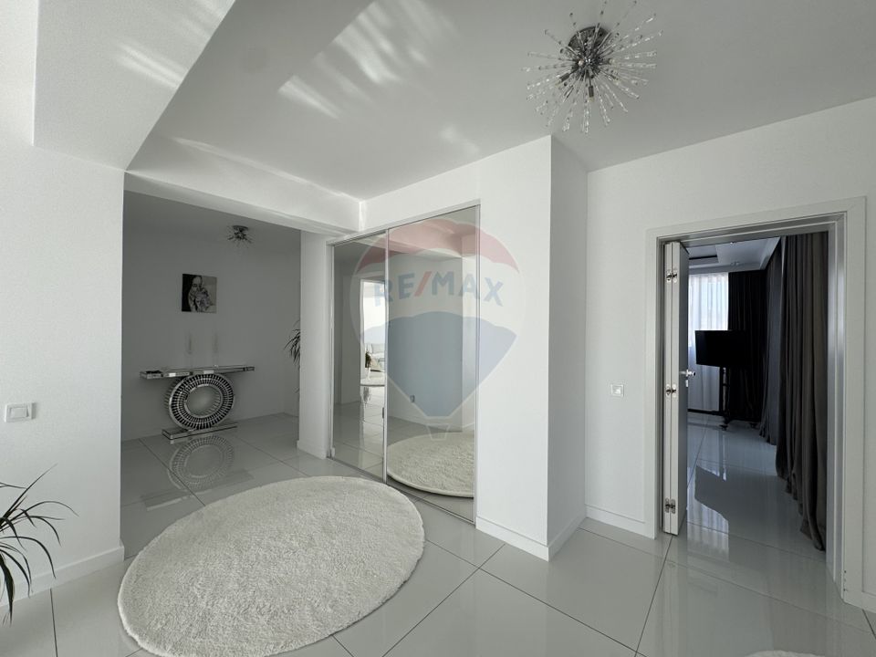 4 room Apartment for sale, Central area